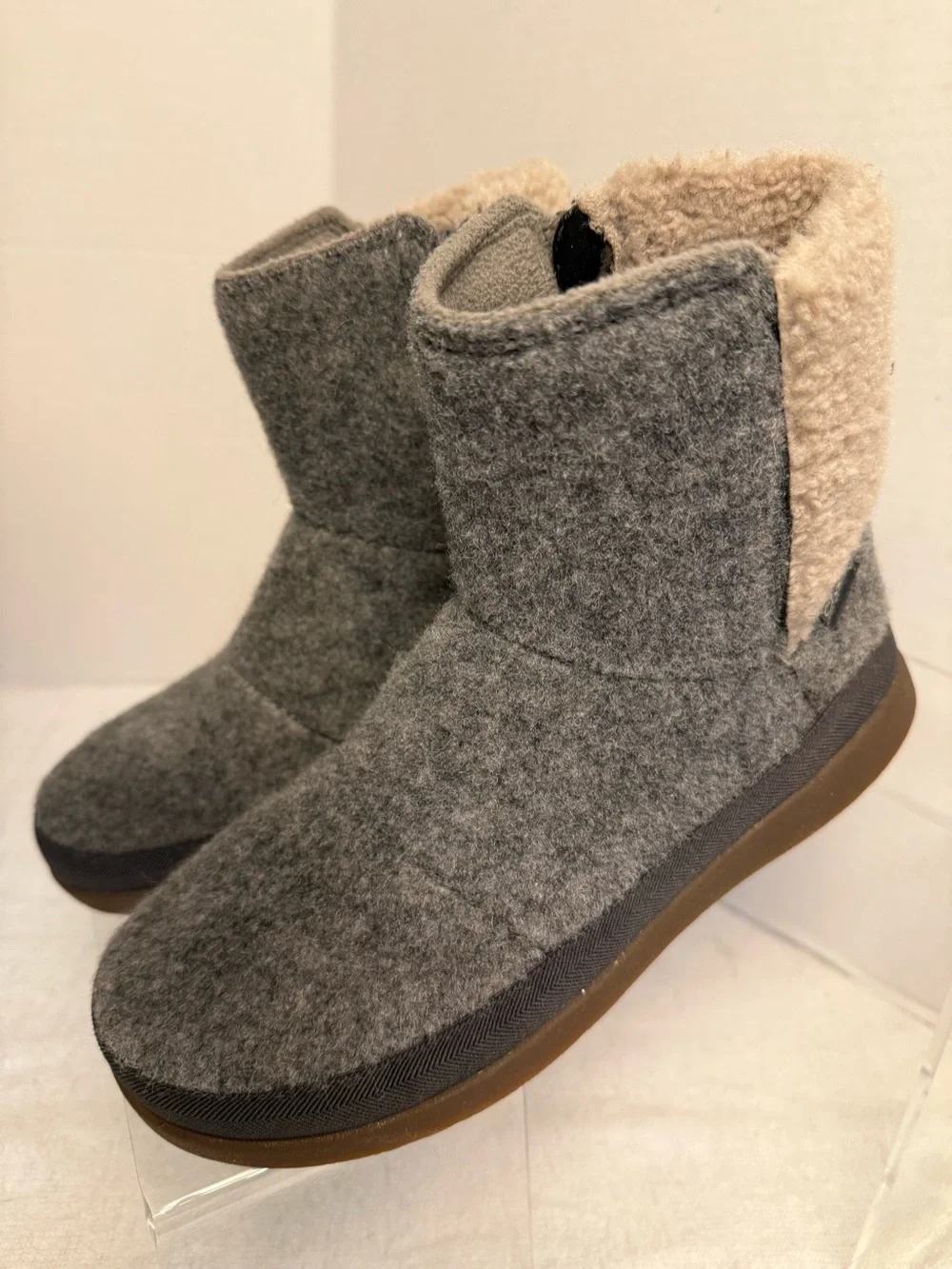 Chaco Revel Tall Grey Felt Chelsea Boots | Women’s Size 8 | Cozy Fleece Lined